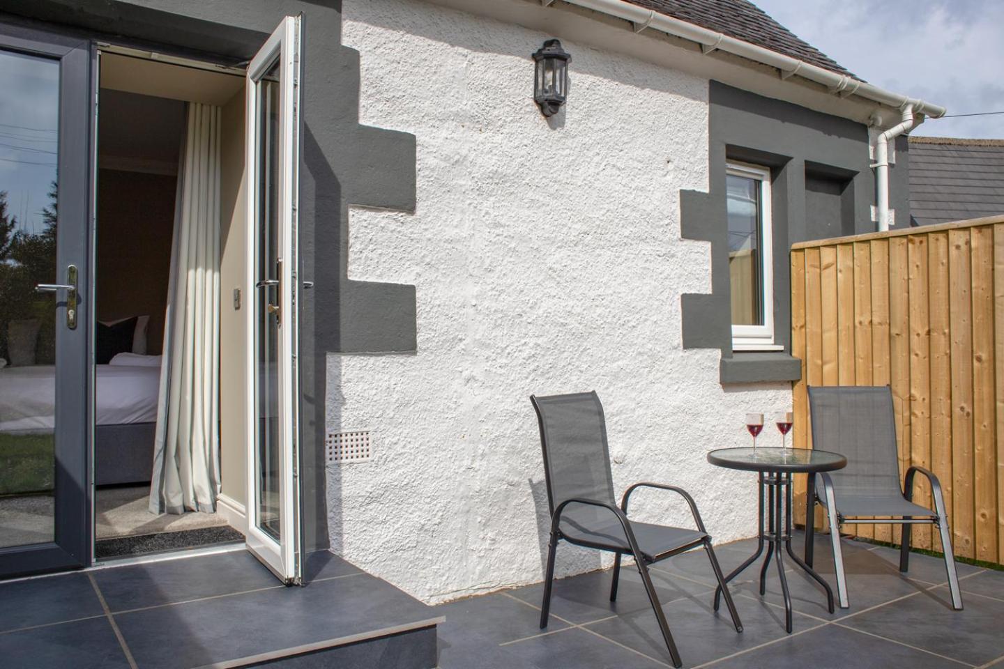 Bonnie Lodge By Broadford Hotel Exterior photo